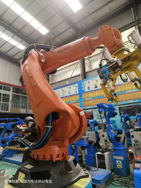 KUKA KR210 R2700 অতিরিক্ত C4 রোবট নতুন এবং ব্যবহৃত উপলব্ধ স্পট ওয়েল্ডিং, প্রেস সেবা, Palletising, লোডিং এবং আনলোডিং