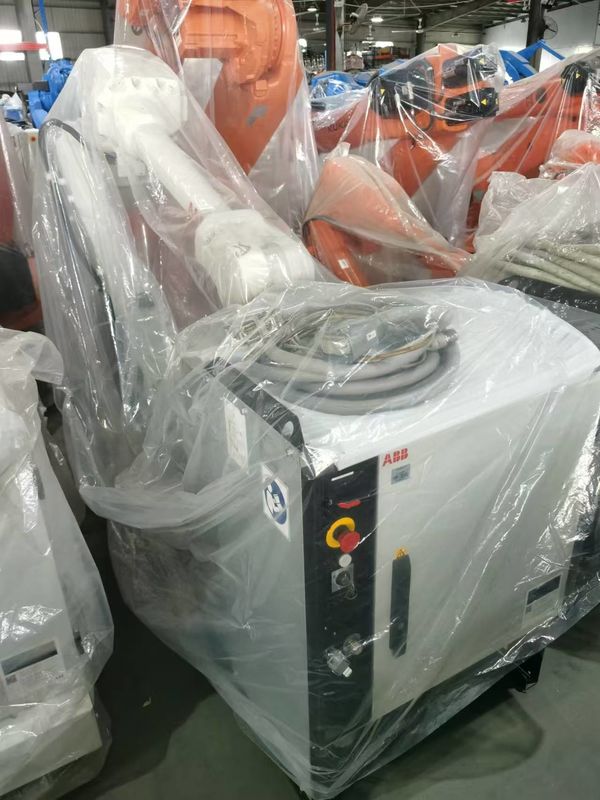ABB IRB 4600-40/2.55 রোবট 2550 মিমি 40 কেজি পেইললোড পৌঁছান আইপি 67 বহুমুখী অটোমেশনের জন্য কাস্টমাইজযোগ্য
