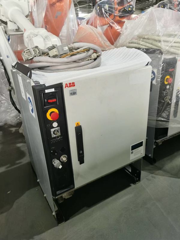 ABB IRB ৪৬০০-৪০/২.০৫ আইপি৬৭ ৬-অক্ষের ৪০ কেজি মাঝারি বহন ক্ষমতাসম্পন্ন এবিবি রোবট মেশিন ট্যান্ডিং ডিবারিং এবং পিক অ্যান্ড প্লেস অ্যাপ্লিকেশনের জন্য।