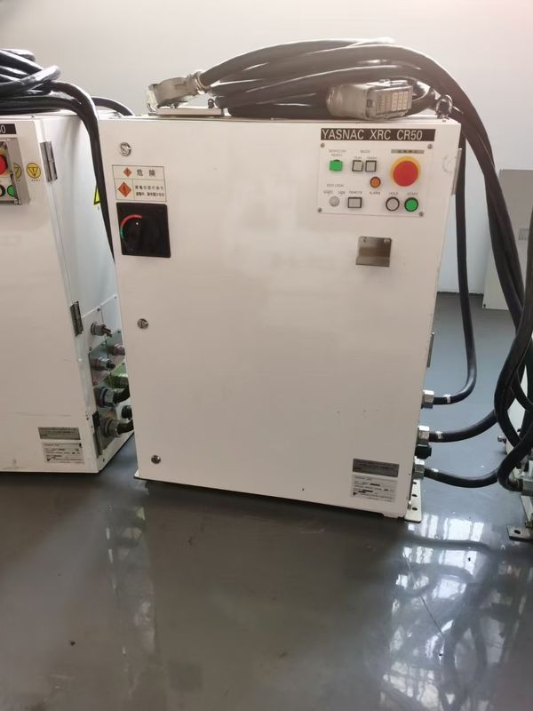 2061mm Reach CR50 XRC 50kg Payload Motoman Arc Welding Robot for Press Tending and Loading/Unloading of Parts. 2061mm Reach CR50 XRC 50kg Payload Motoman Arc Welding Robot for Press Tending and Loading/Unloading of Parts. পার্টসের লোডিং/অনলোডিং এর জন্য 2061 মিমি রিচ CR50 এক্সআরসি 50 কেজি পেয়্লড মোটোমান আর্ক ওয়েল্ডিং রোবট