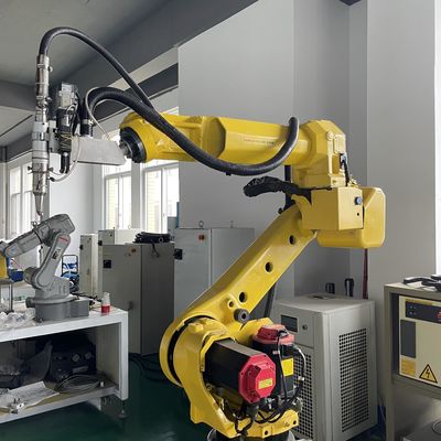 6 অক্ষ রোবোটিক লেজার কাটিয়া মেশিন Fanuc M-20iA Palletizing রোবট