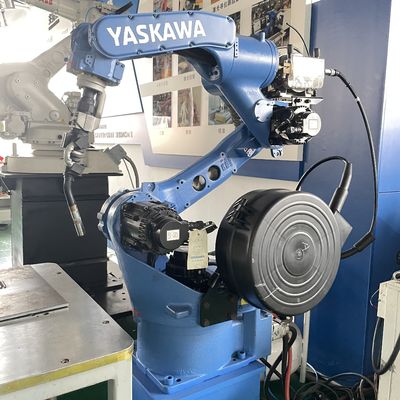 ব্যবহৃত Yaskawa MA1440 আর্ক ওয়েল্ডিং রোবট RD 350 ওয়েল্ডিং মেশিন