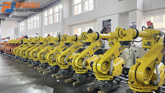 Fanuc R-2000iC/210F ব্যবহৃত এবং নতুন উপলব্ধ স্পট ওয়েল্ডিং
