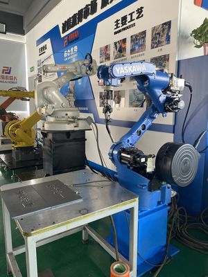 ব্যবহৃত Yaskawa MA1440 আর্ক ওয়েল্ডিং রোবট 6 কেজি পেলোড